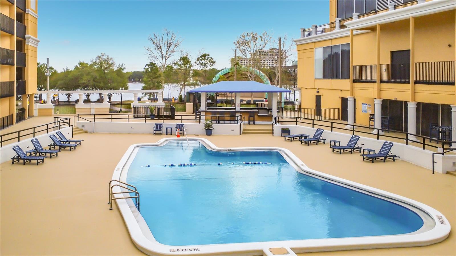 METROPOLITAN/LK EOLA - Residential