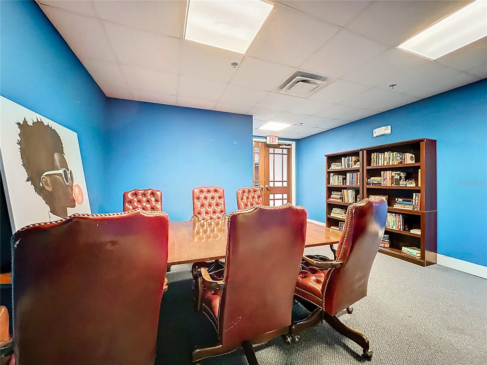 METROPOLITAN/LK EOLA - Residential