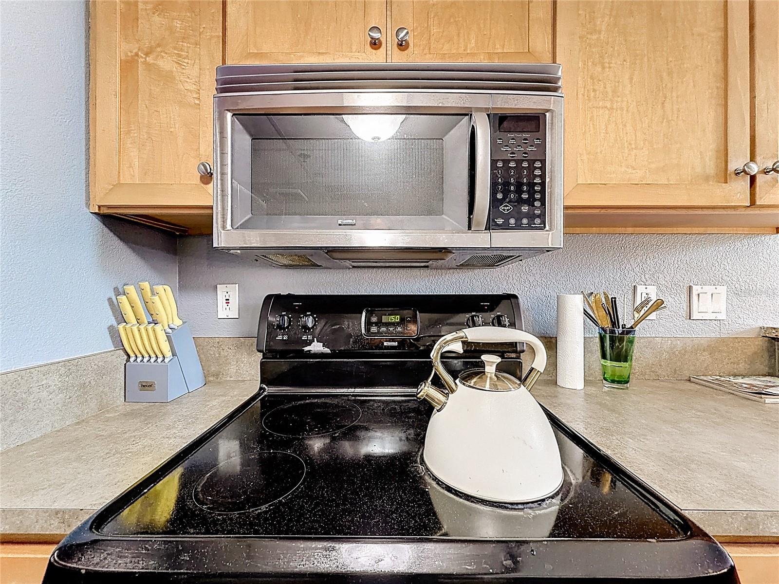 METROPOLITAN/LK EOLA - Residential