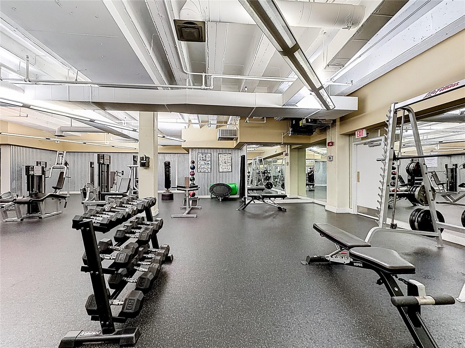 METROPOLITAN/LK EOLA - Residential