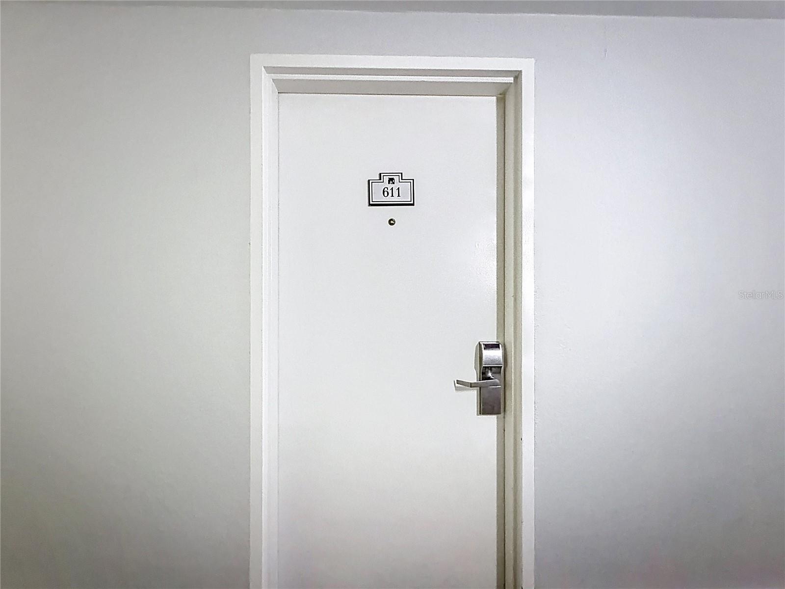 METROPOLITAN/LK EOLA - Residential