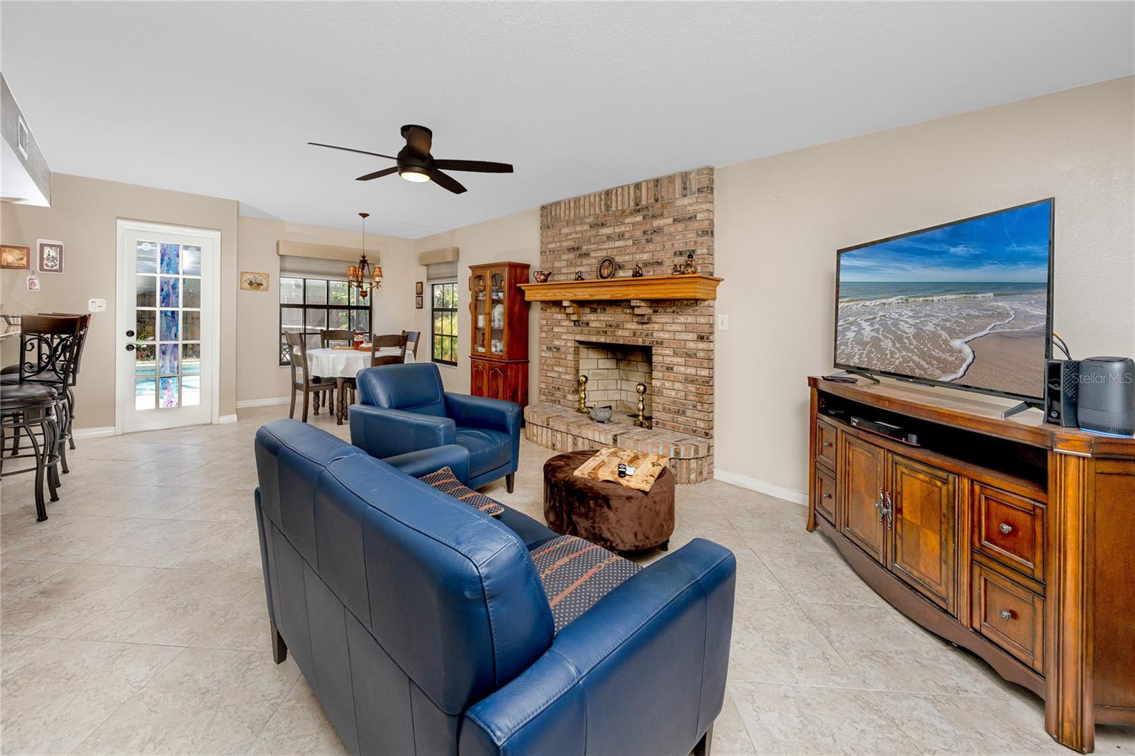 TURF & SURF ESTATES - Residential