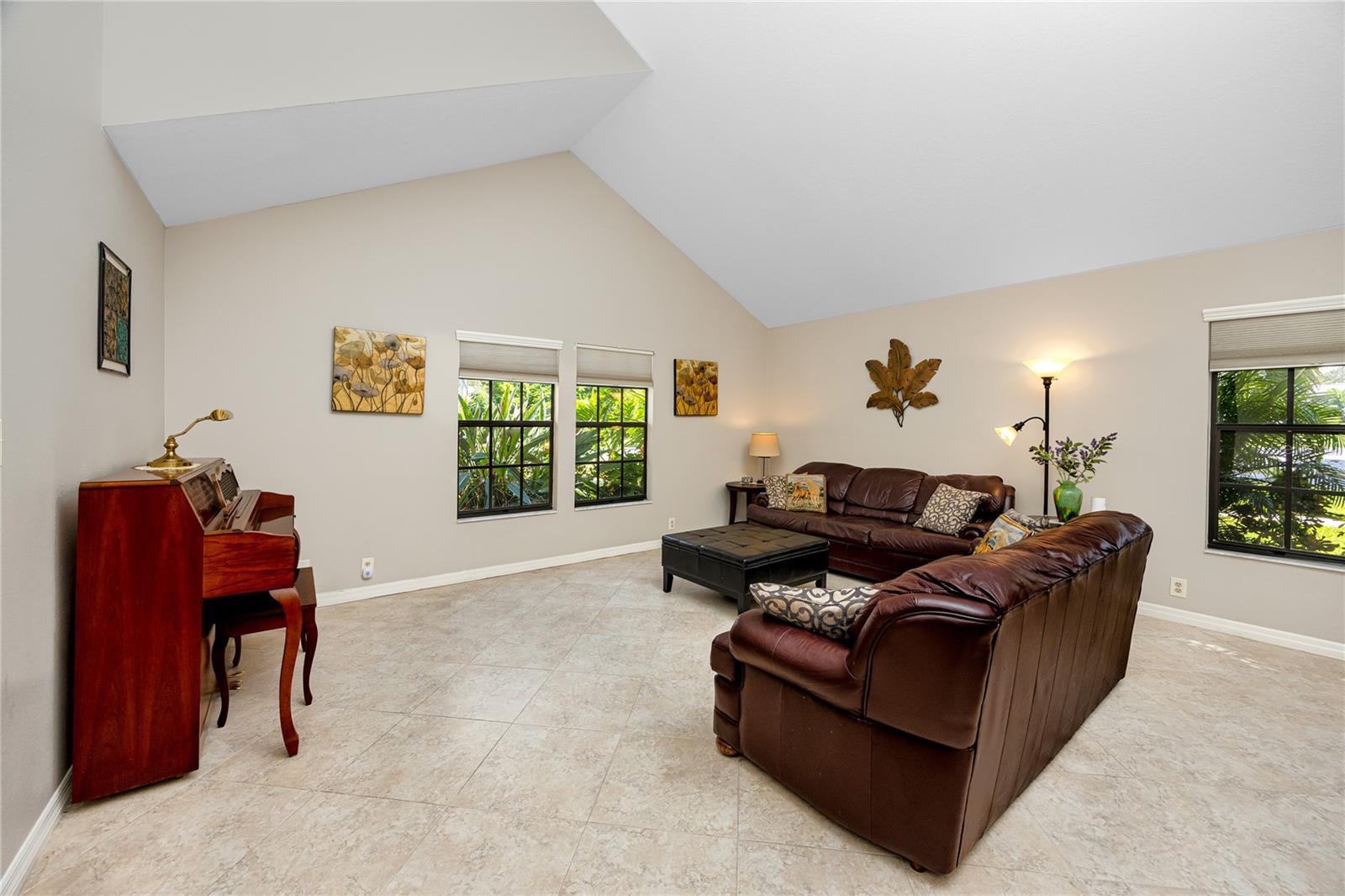 TURF & SURF ESTATES - Residential