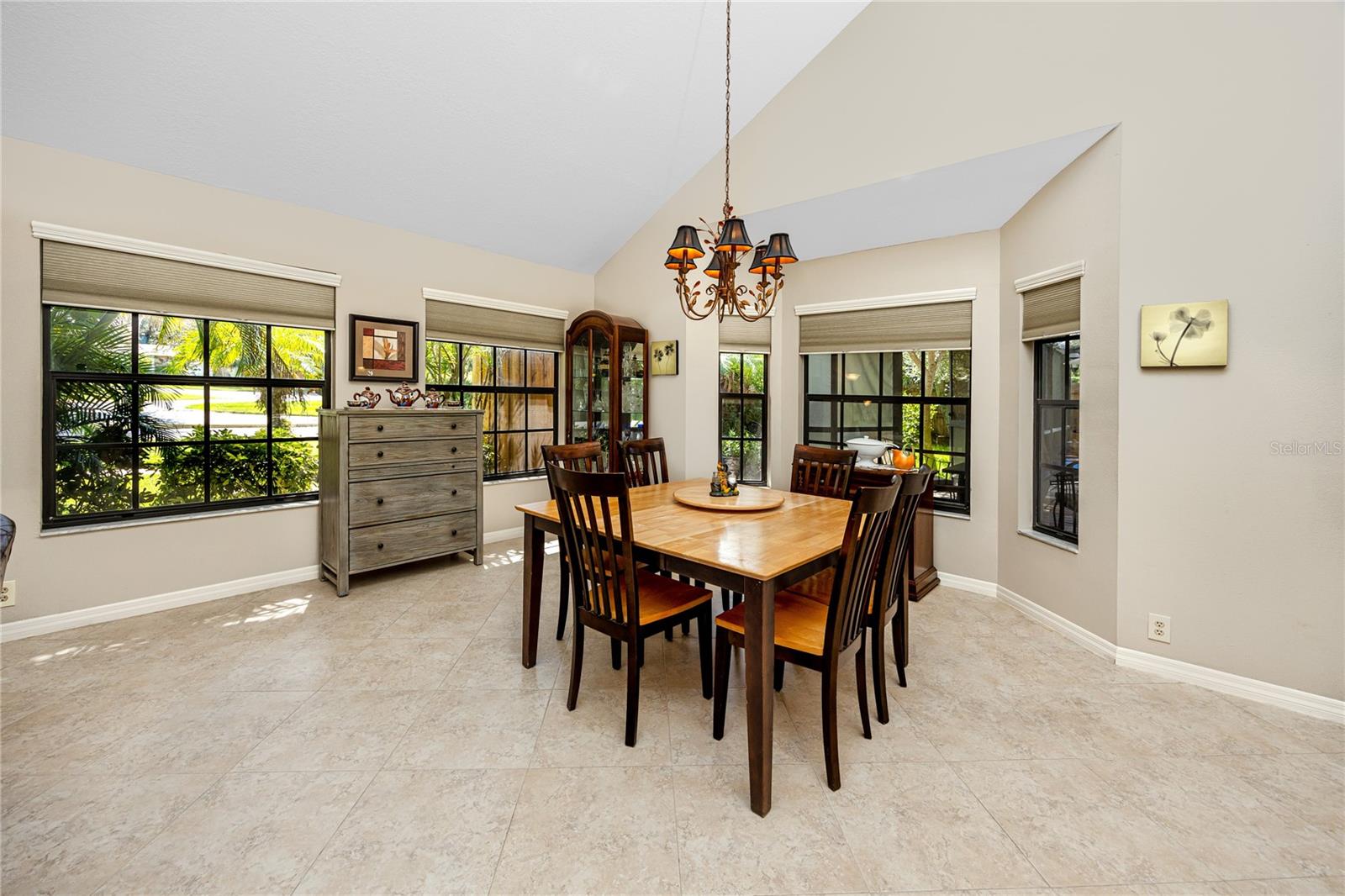 TURF & SURF ESTATES - Residential