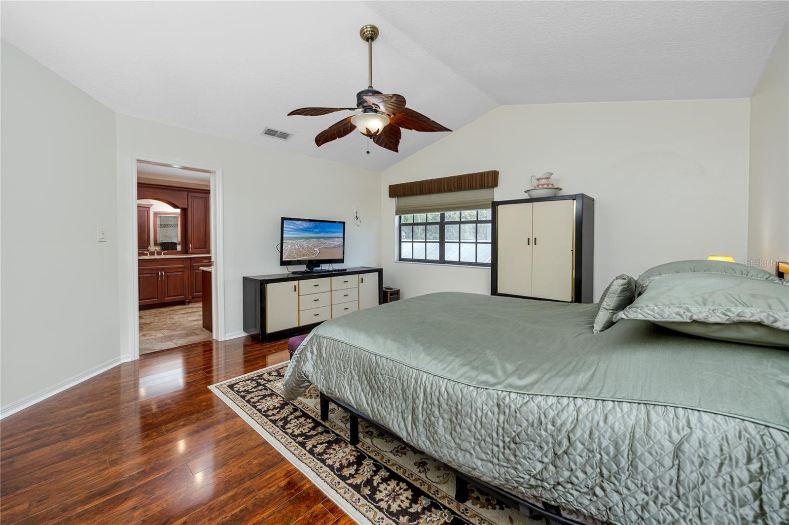 TURF & SURF ESTATES - Residential