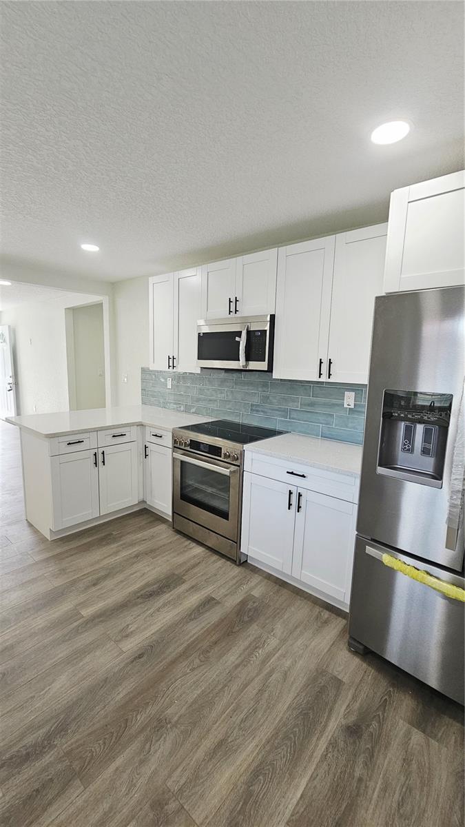 MANOR HILLS SUB - Residential