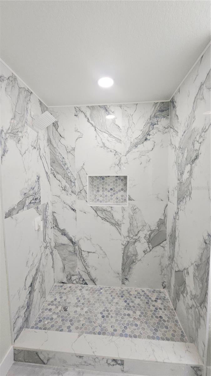 MANOR HILLS SUB - Residential