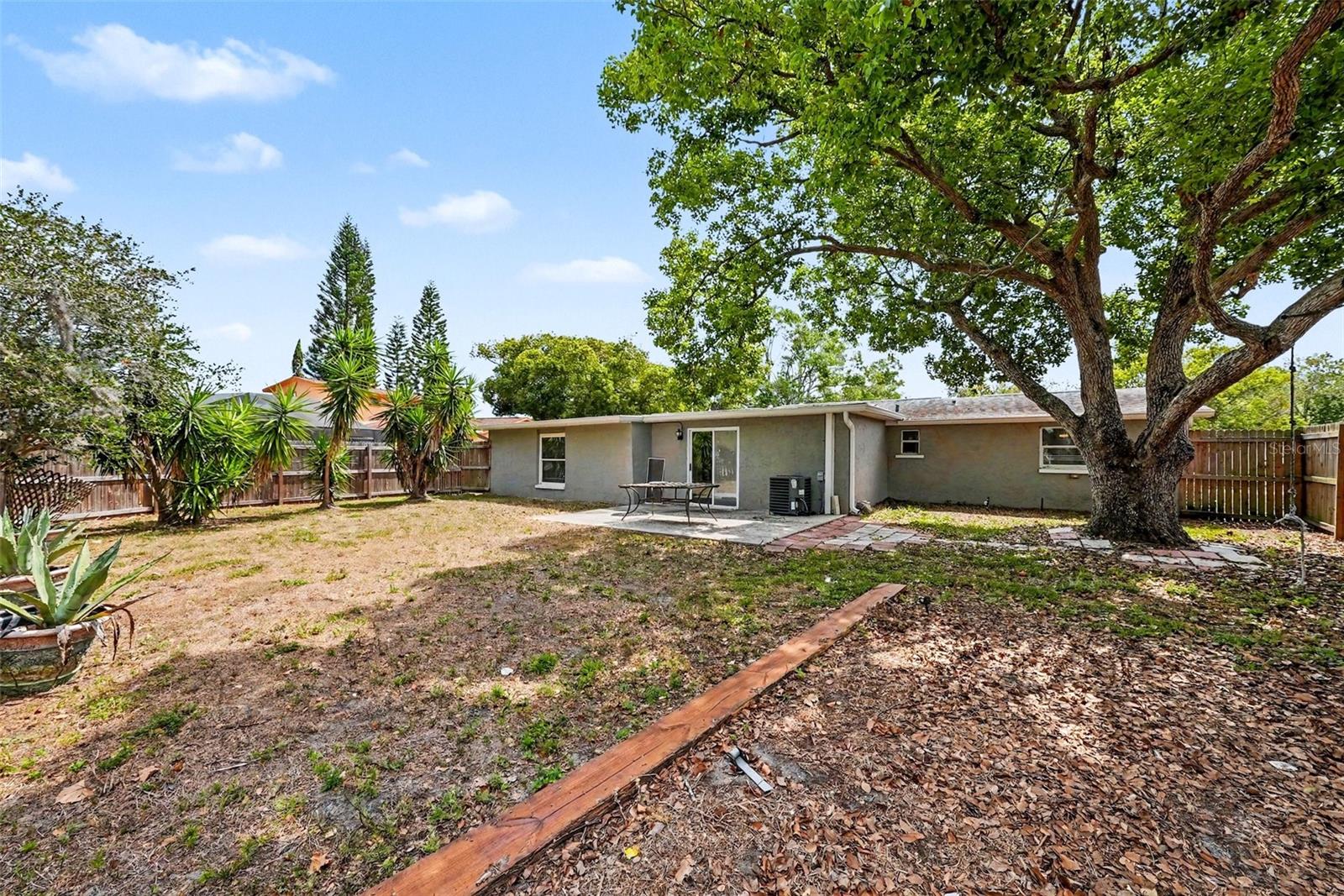 TANGLEWOOD TERRACE - Residential