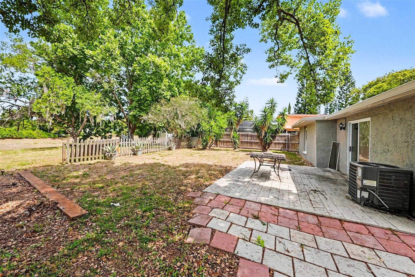TANGLEWOOD TERRACE - Residential