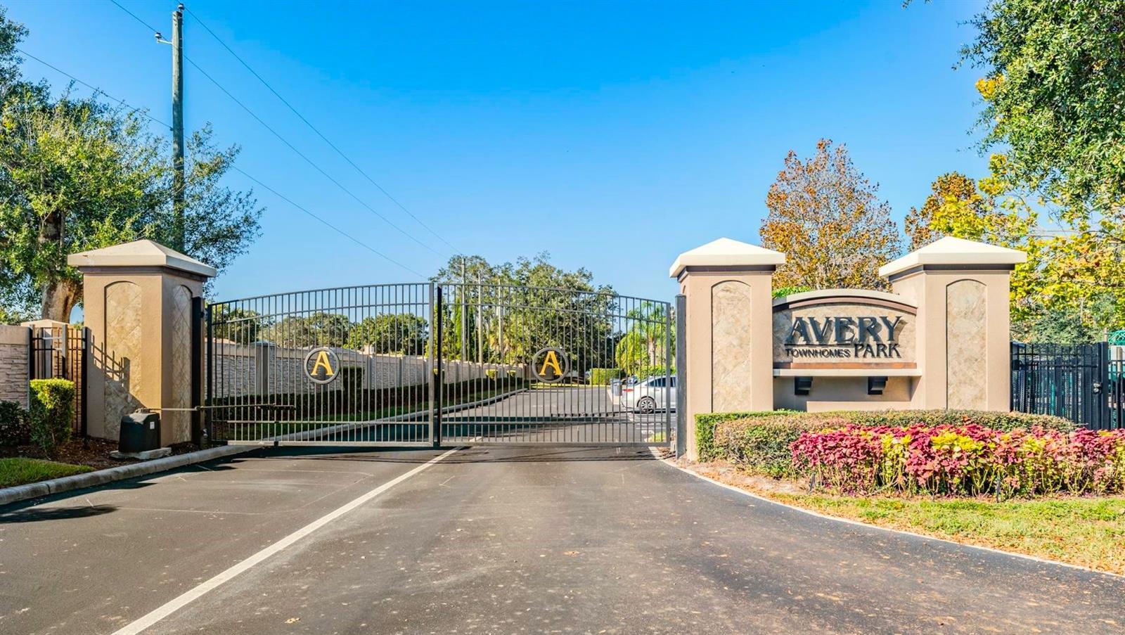 AVERY PARK - Residential