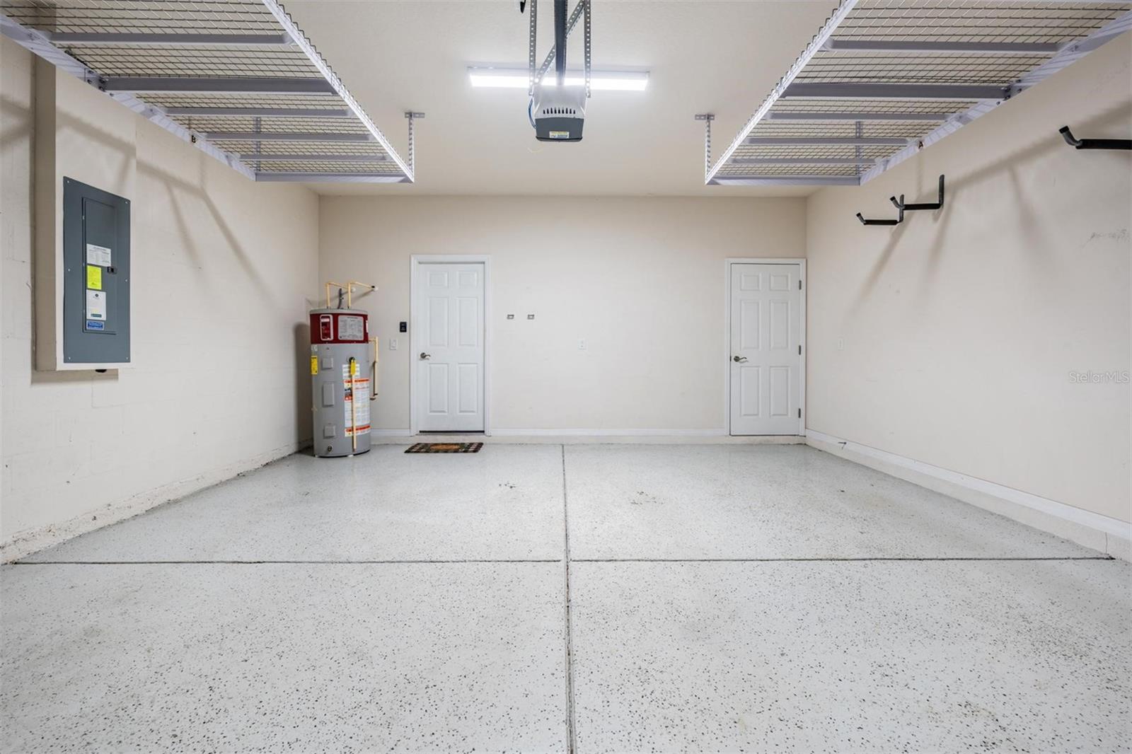 AVERY PARK - Residential