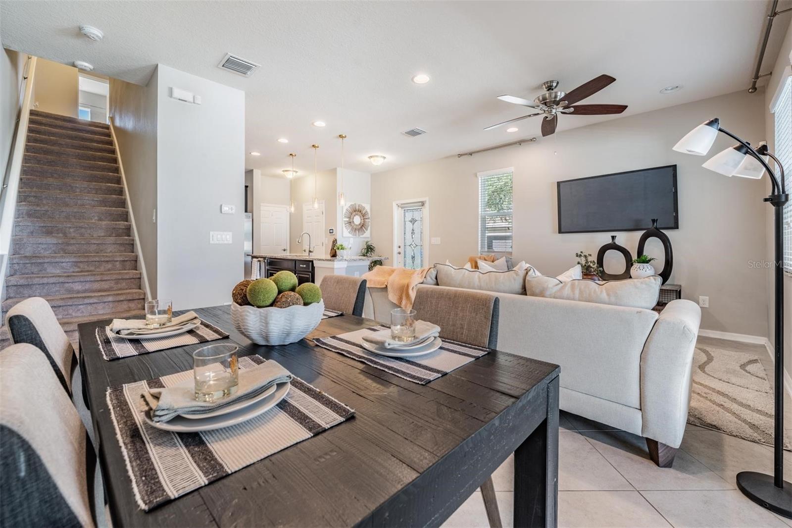 AVERY PARK - Residential