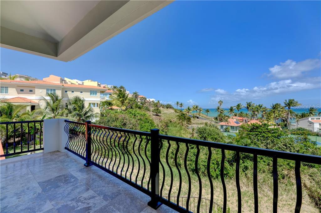 PALMAS DEL MAR - Residential