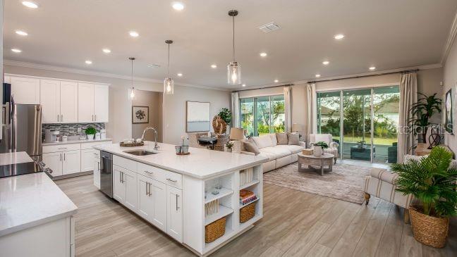 SPRING HILL - Residential