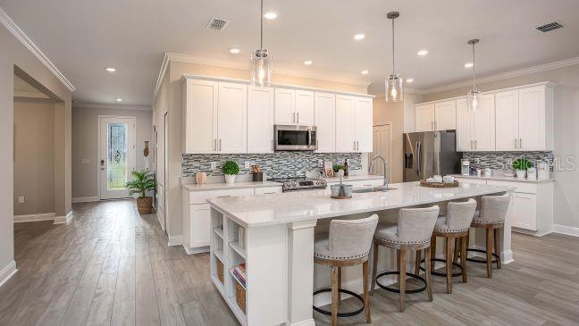 SPRING HILL - Residential