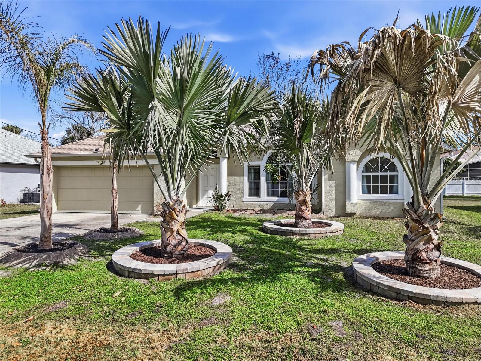 PINE GROVE - Residential