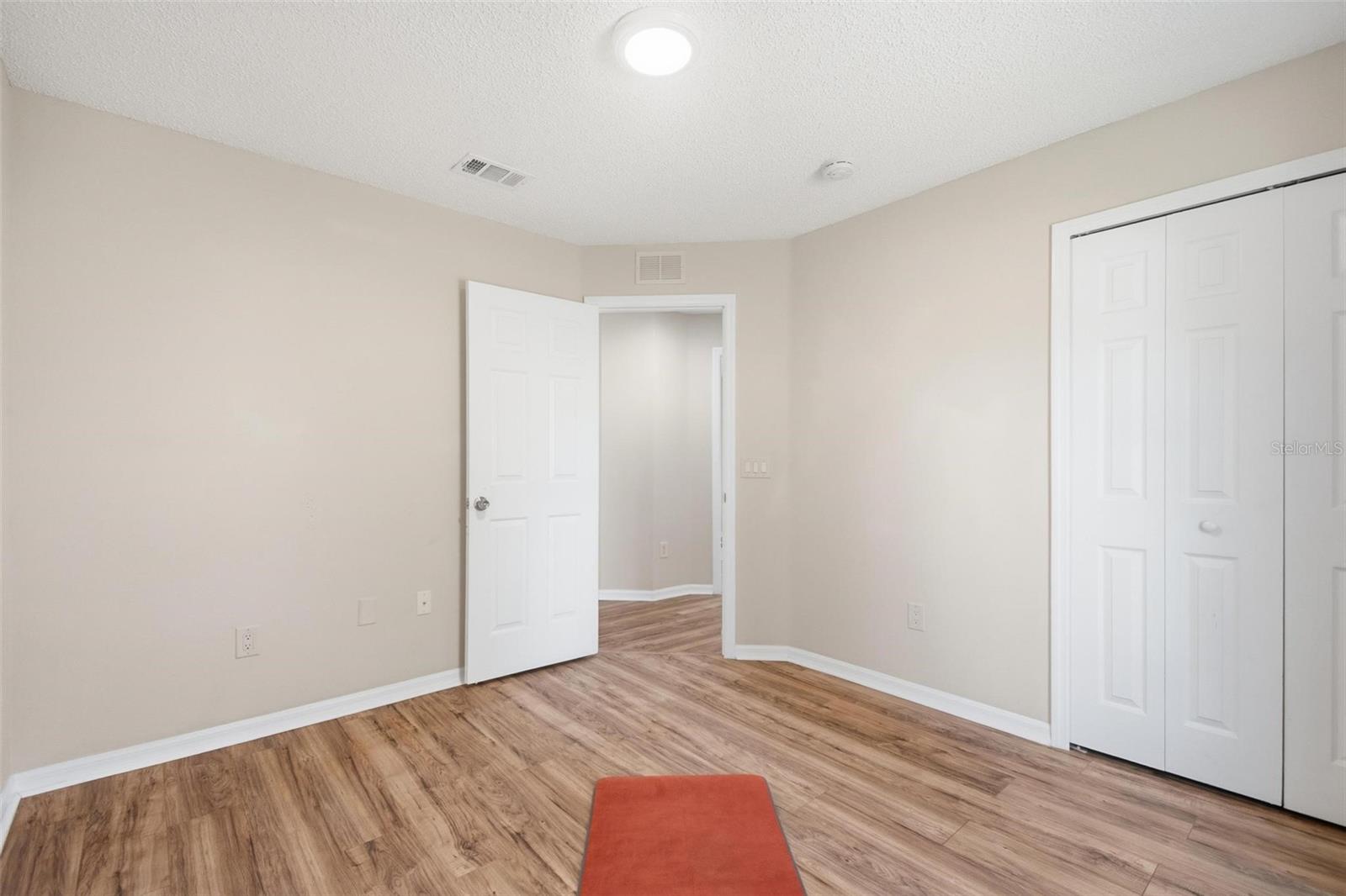 PINE GROVE - Residential