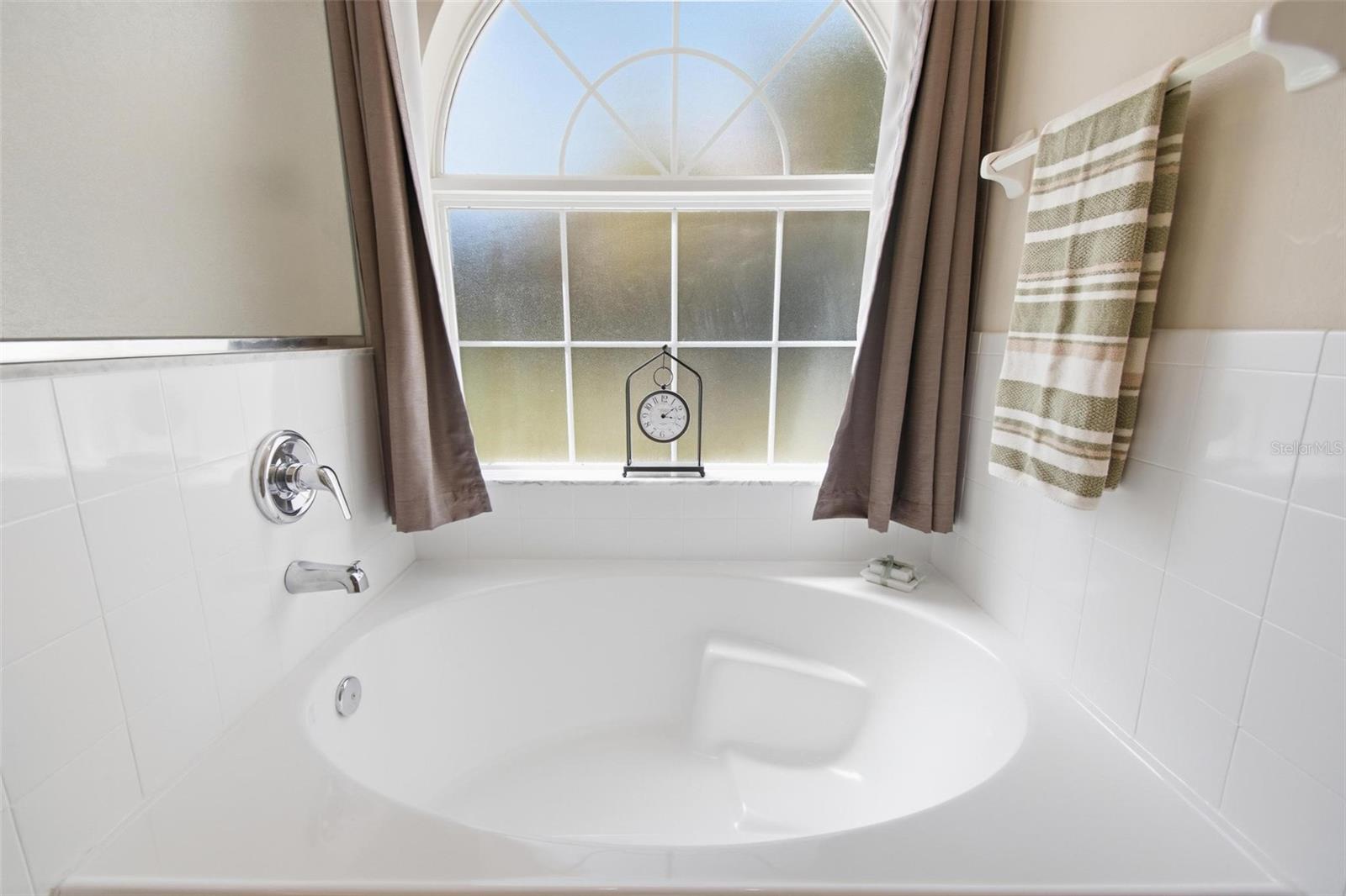 PINE GROVE - Residential