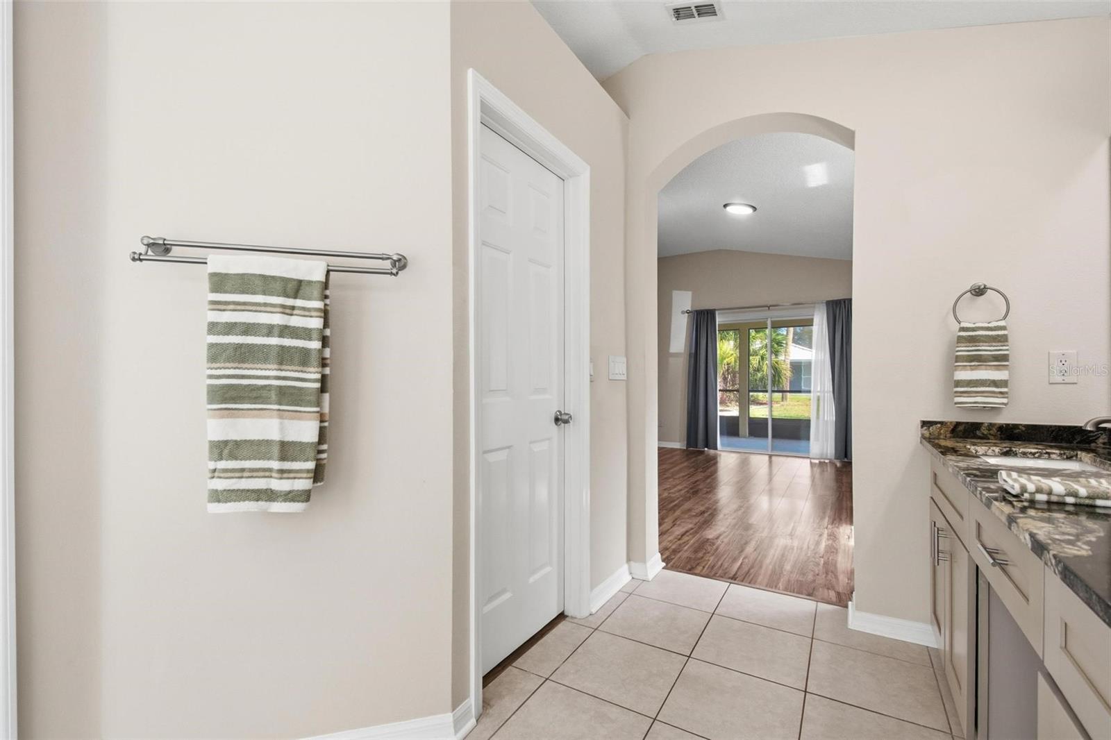 PINE GROVE - Residential