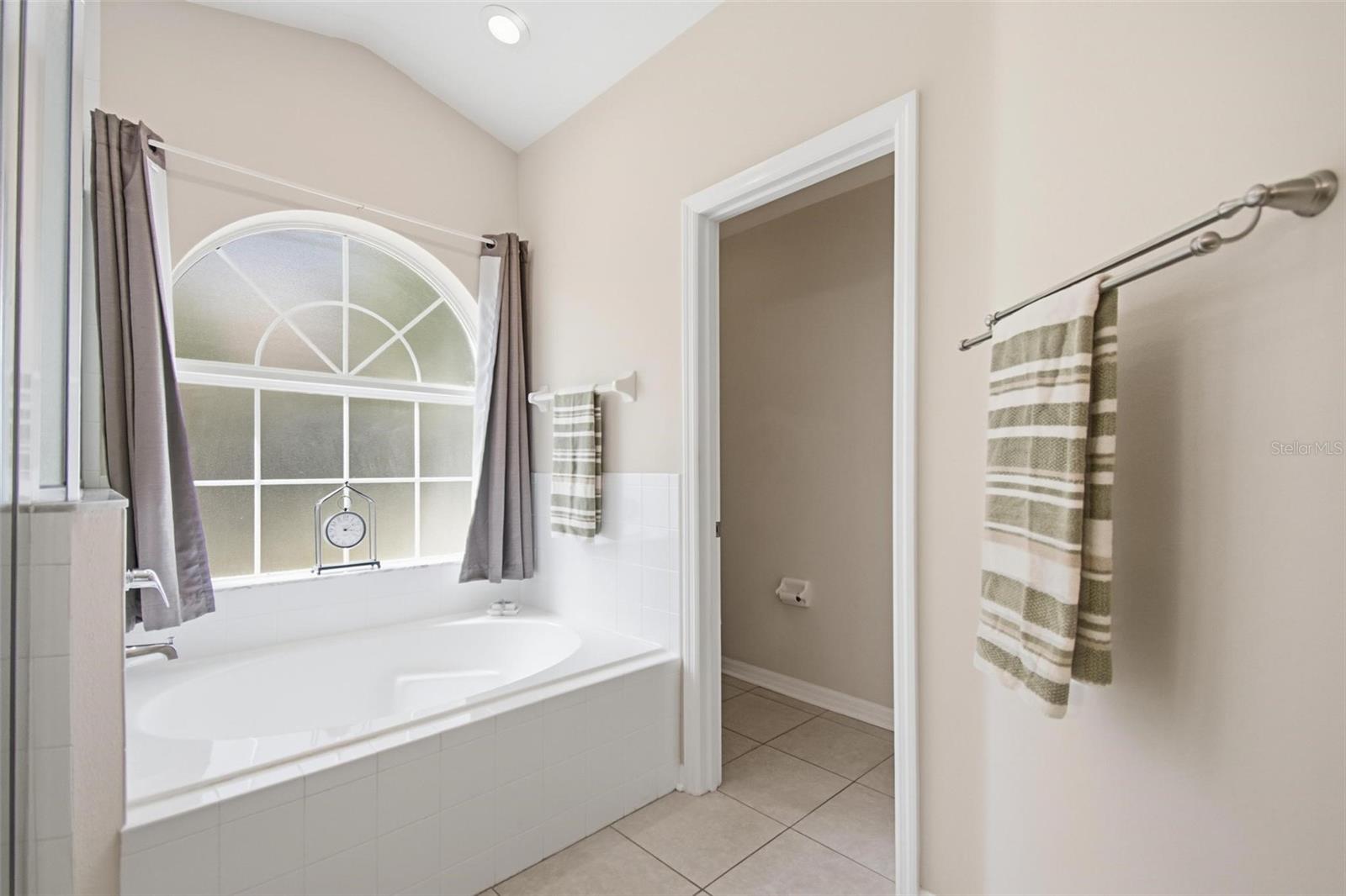 PINE GROVE - Residential