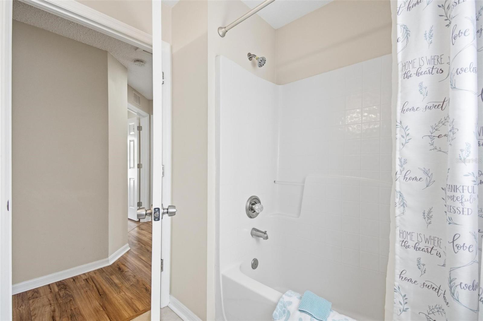 PINE GROVE - Residential