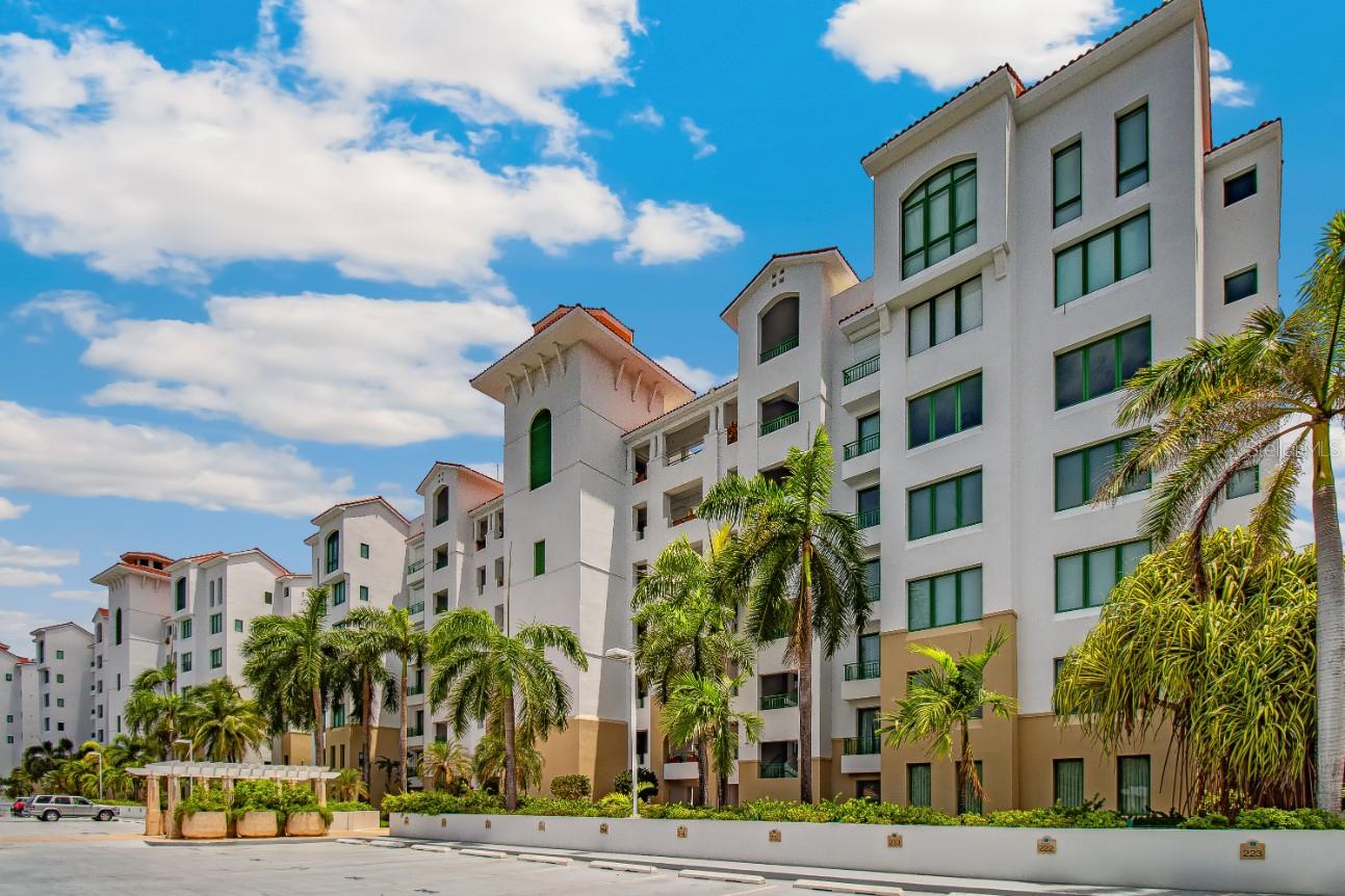 RIO MAR COMMUNITY - Residential