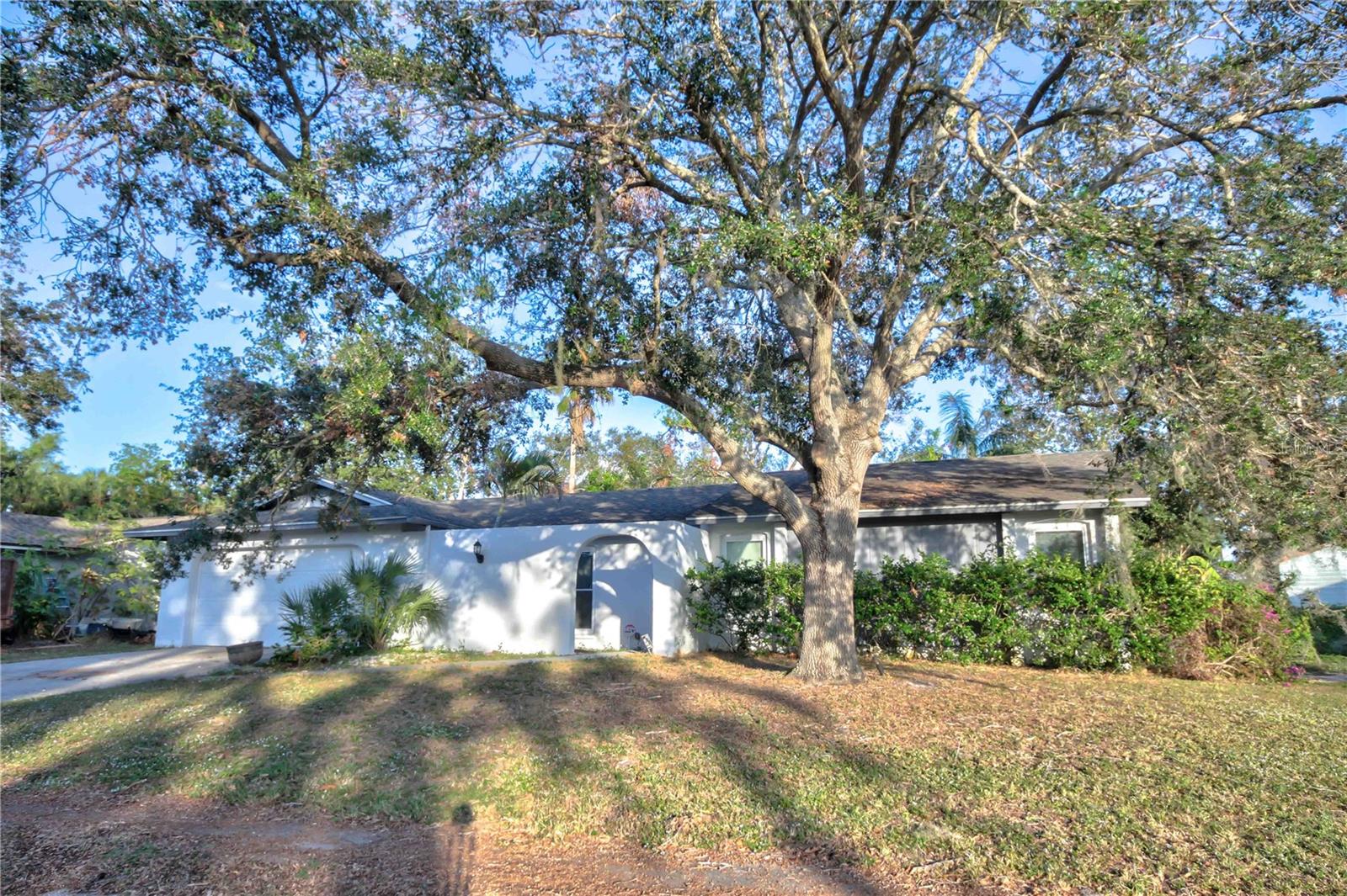 3207 WOODMONT DRIVE