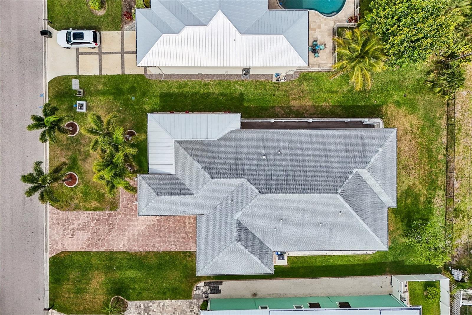PALMA SOLA BAY GARDENS - Residential