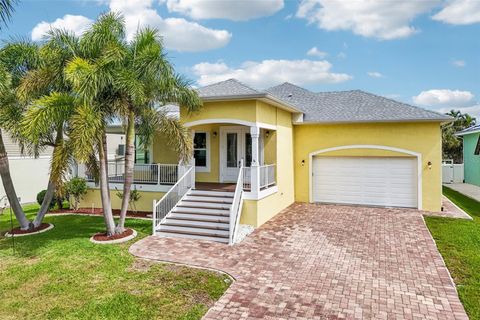 Photo of 8174 17th Avenue W, Bradenton, FL 34209 (MLS # A4692804)