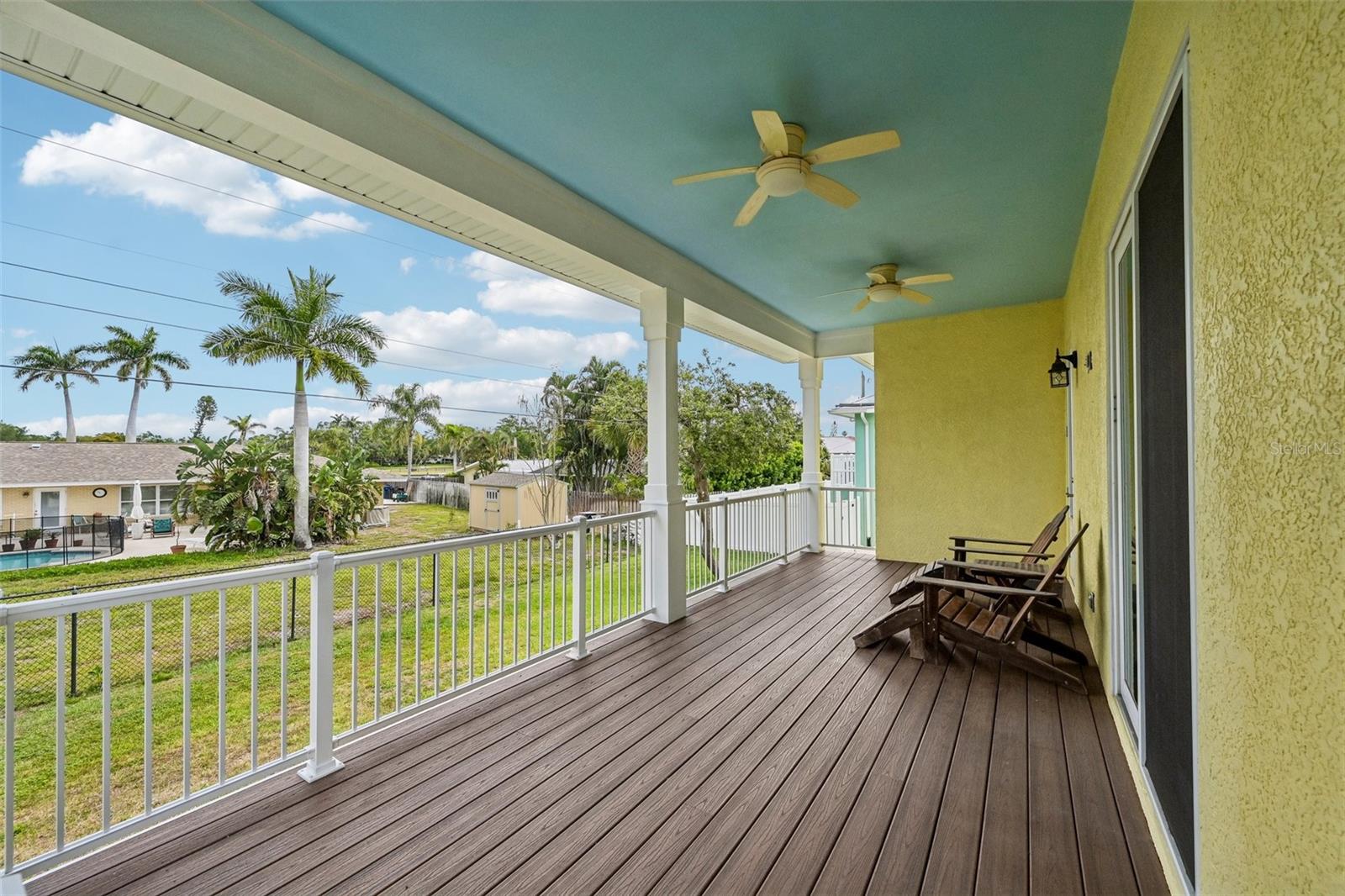 PALMA SOLA BAY GARDENS - Residential