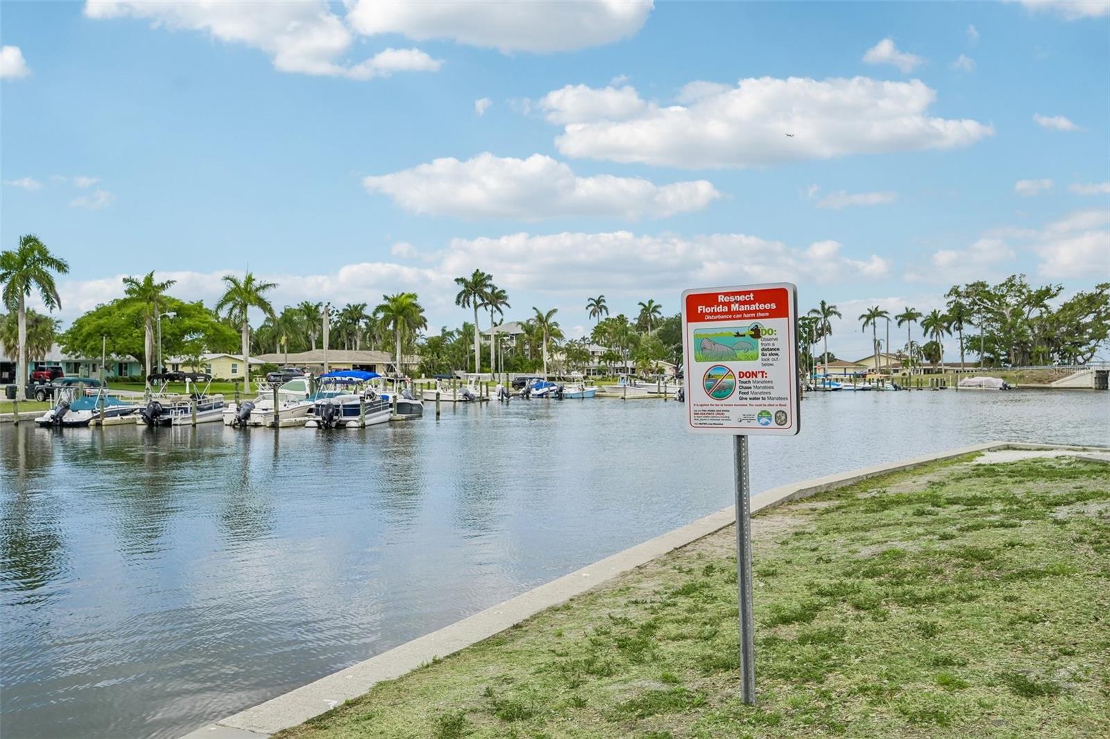 PALMA SOLA BAY GARDENS - Residential
