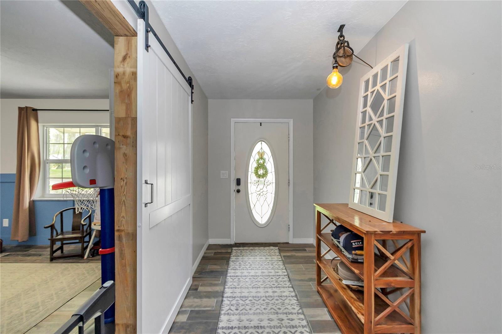 COUNTRY ESTATE - Residential