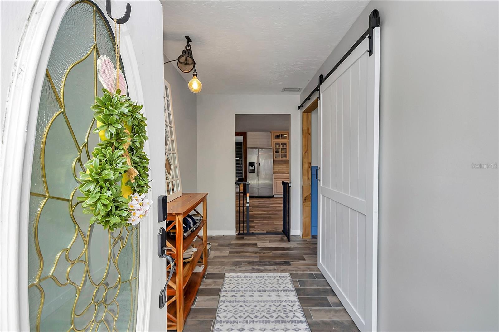 COUNTRY ESTATE - Residential