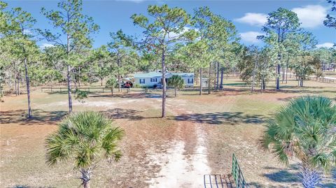 A home in DUNNELLON