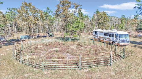 A home in DUNNELLON