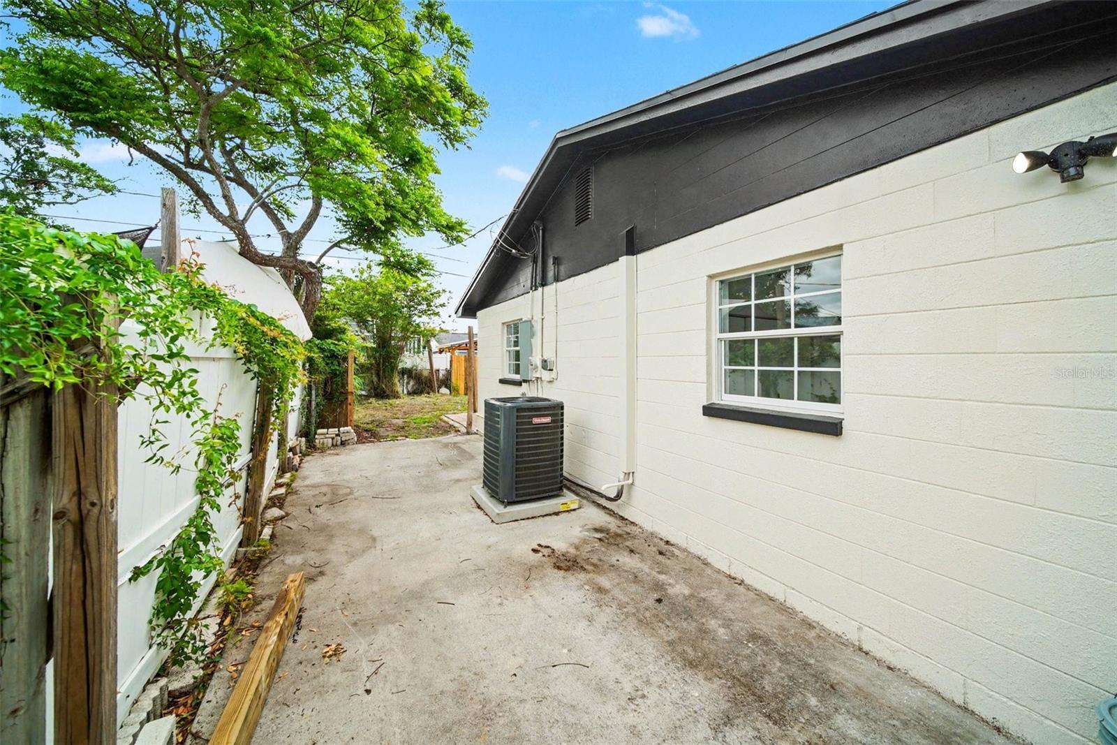 GROVE PARK ESTATES UNIT 7 - Residential