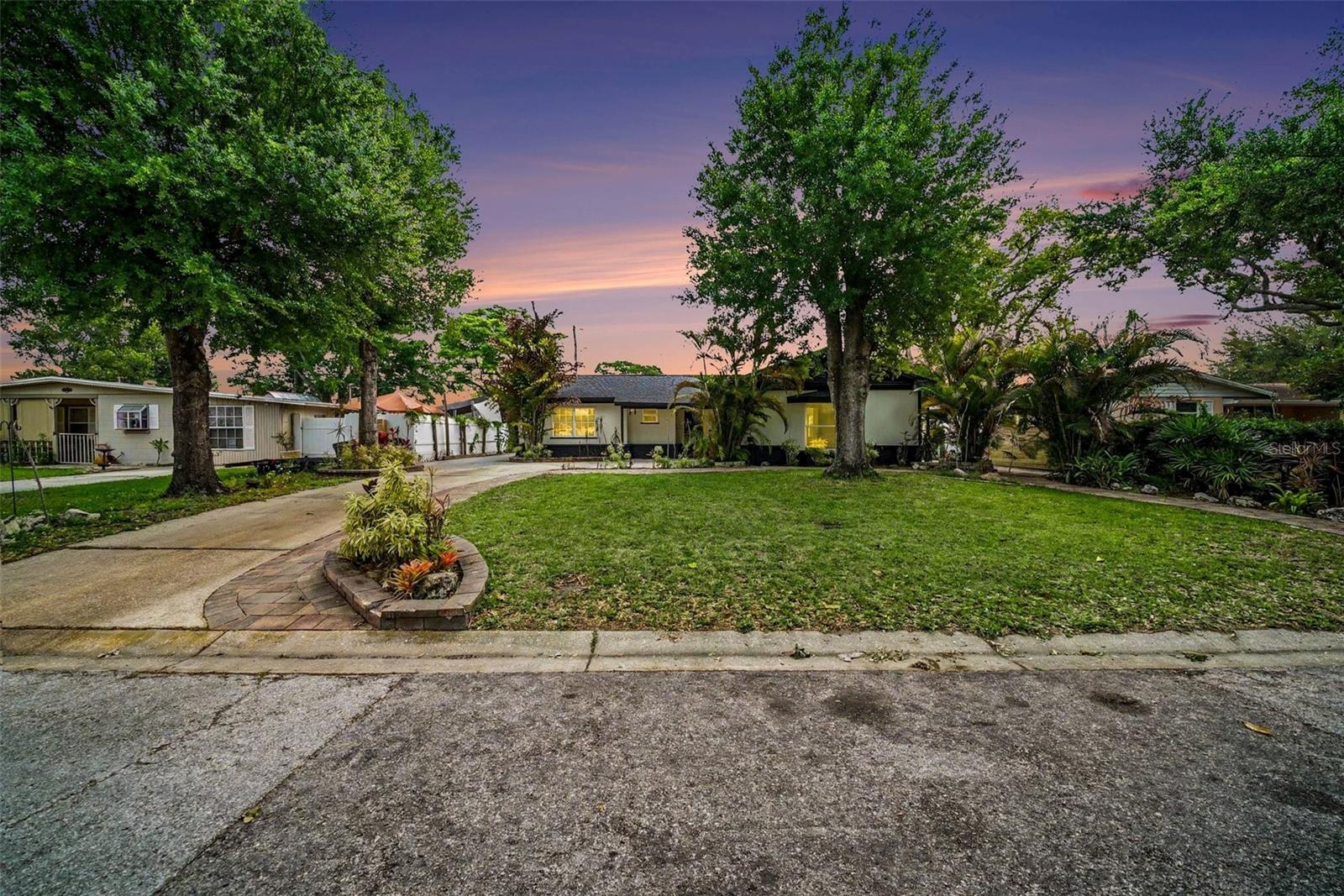 GROVE PARK ESTATES UNIT 7 - Residential