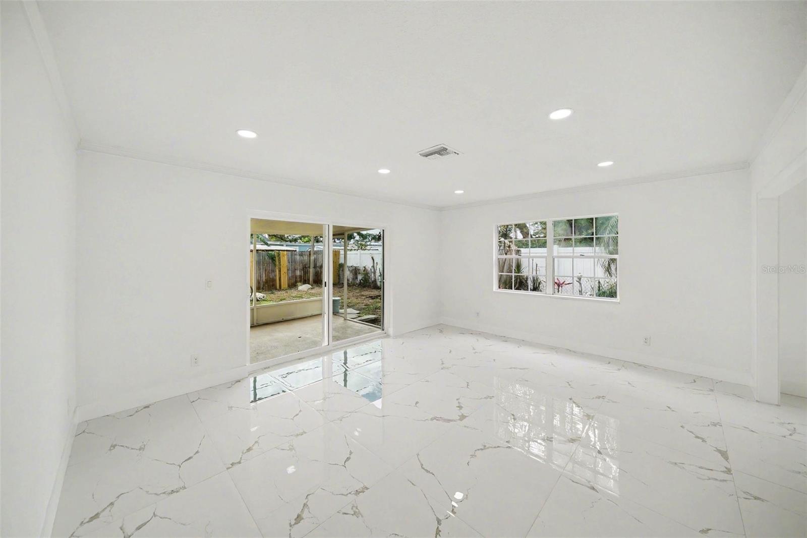 GROVE PARK ESTATES UNIT 7 - Residential