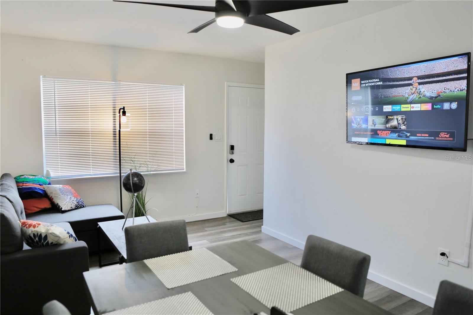 PHOENIX SUB NAPIER GRT - Residential Lease