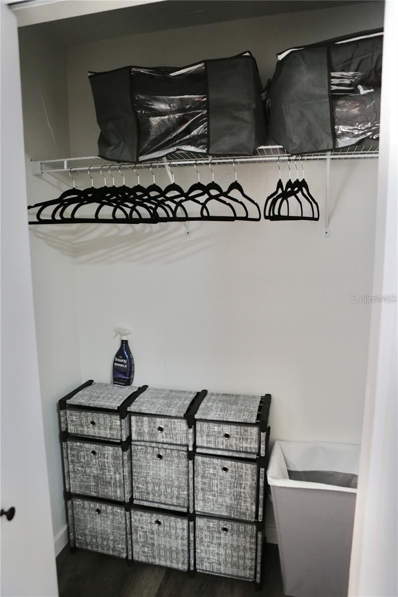 PHOENIX SUB NAPIER GRT - Residential Lease