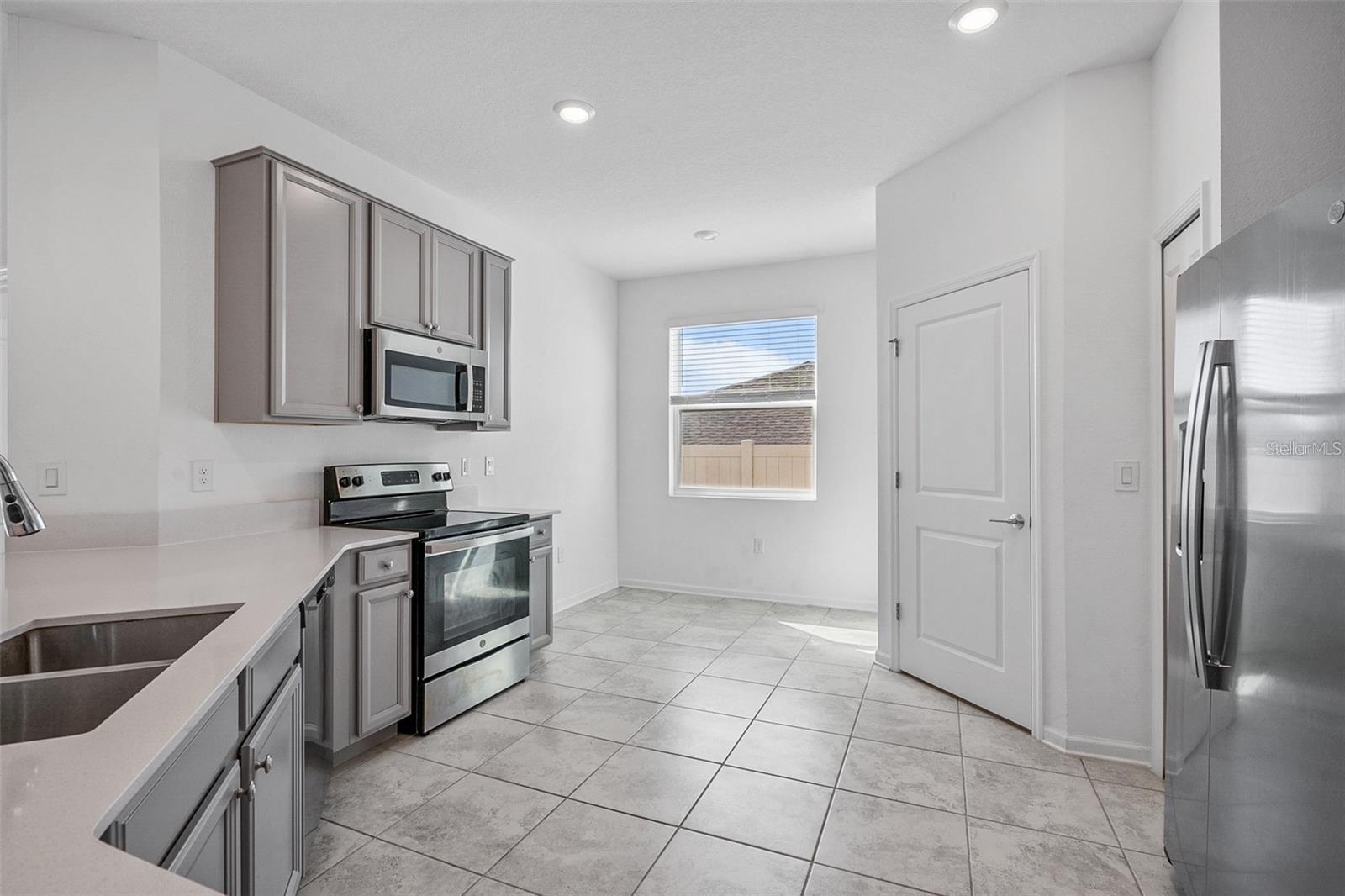 CITRUS RESERVE - Residential Lease