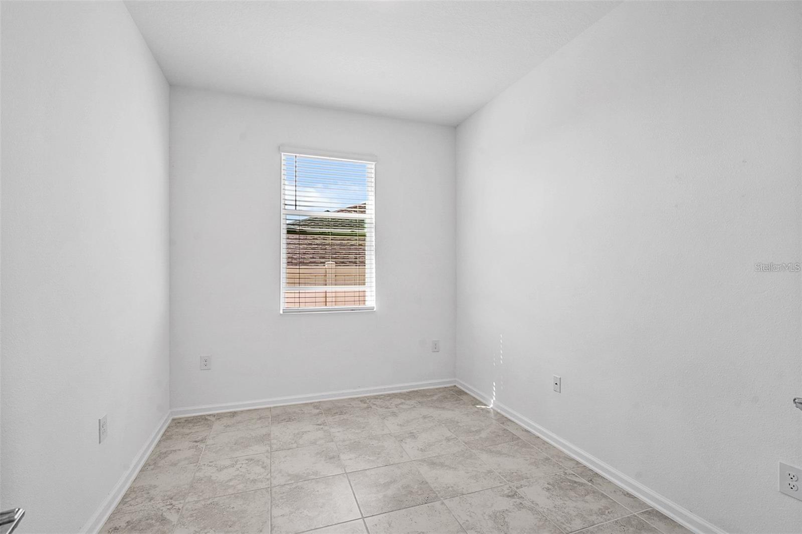 CITRUS RESERVE - Residential Lease