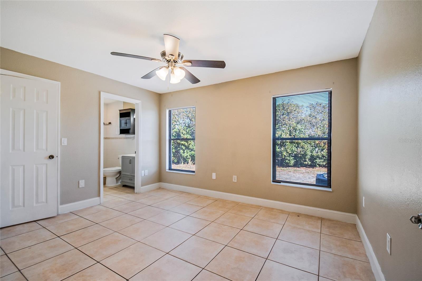 OAK RUN UNIT 8 - Residential Lease