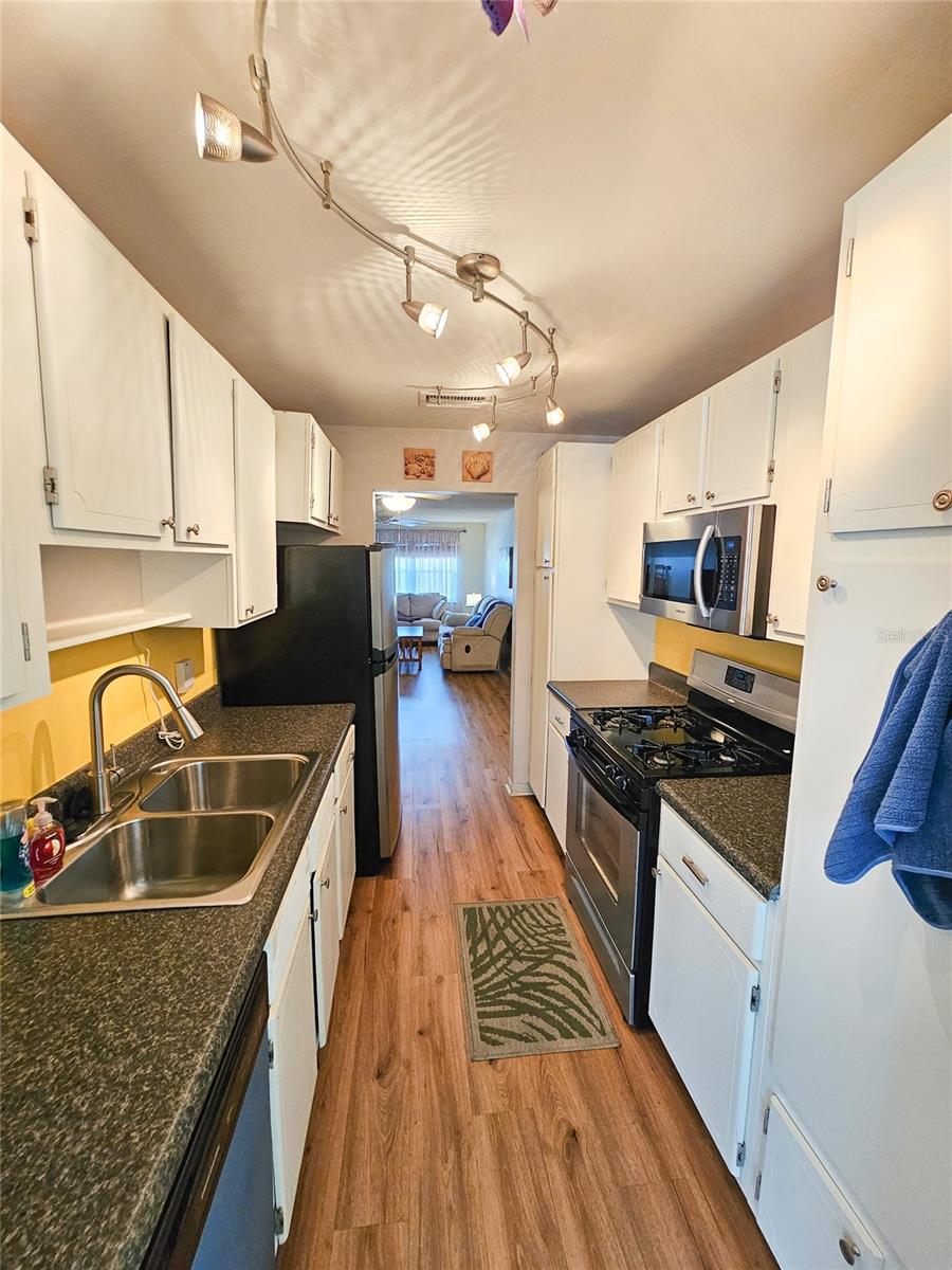 TOWN SHORES OF GULFPORT - Residential