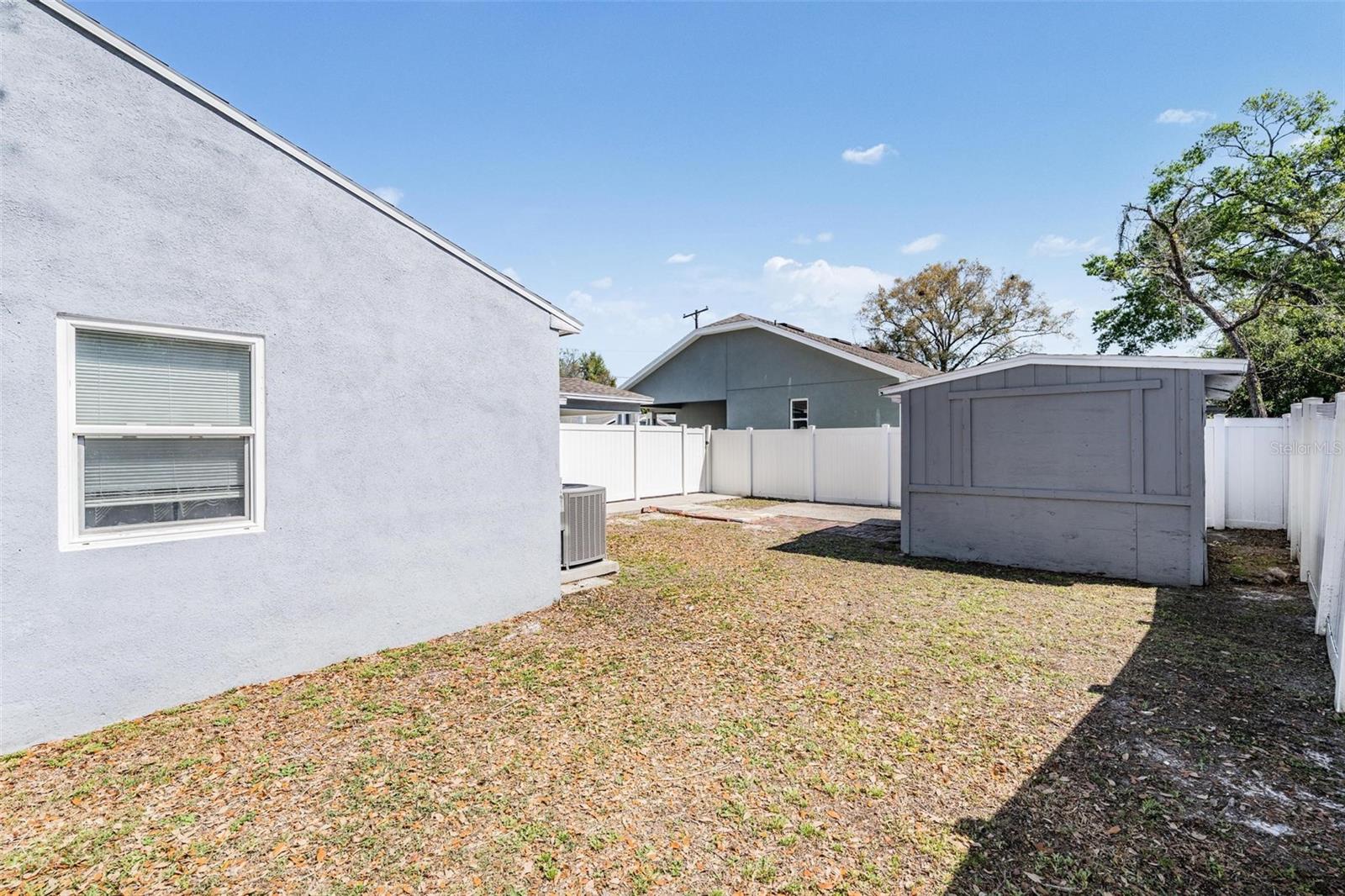 AVON SPGS - Residential