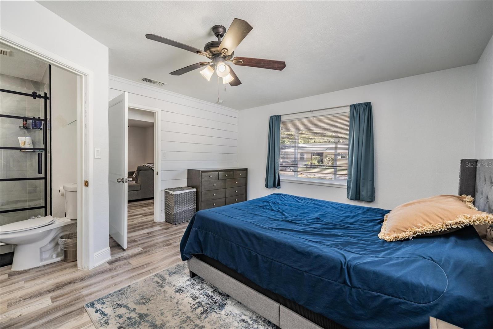 AVON SPGS - Residential