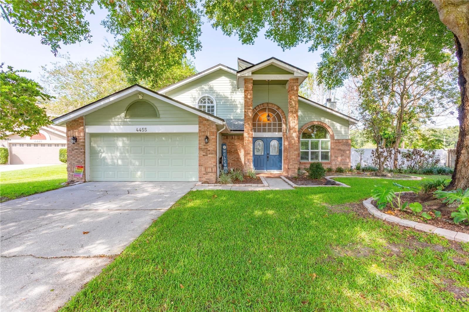 4455 YACHTMANS COURT
