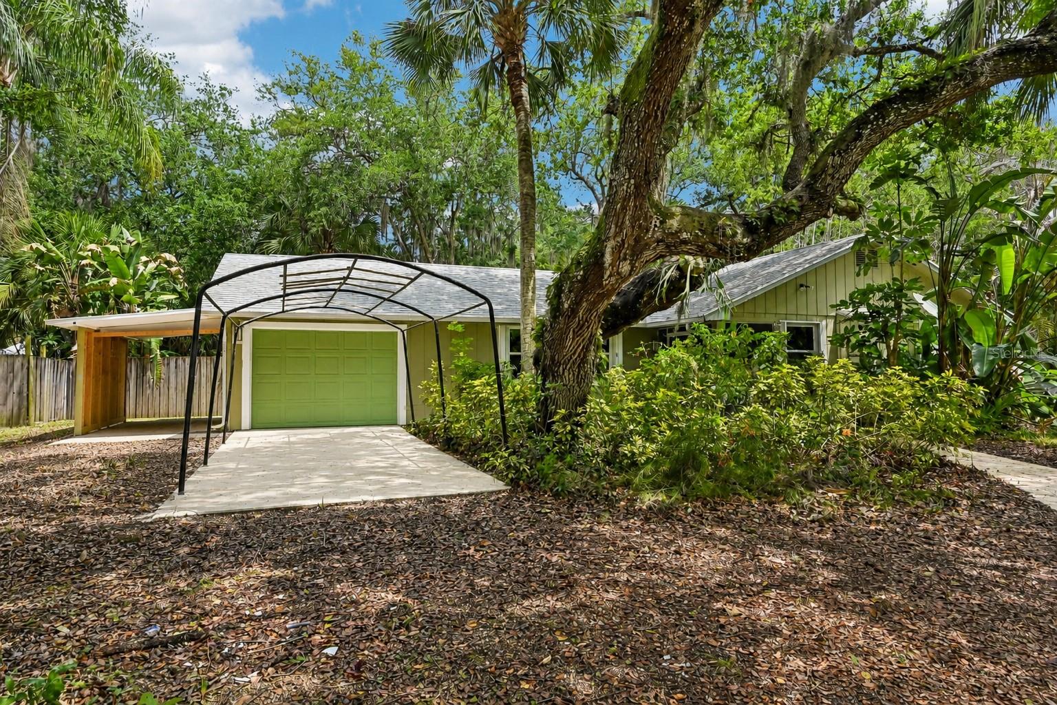 255 SW SALERNO ROAD