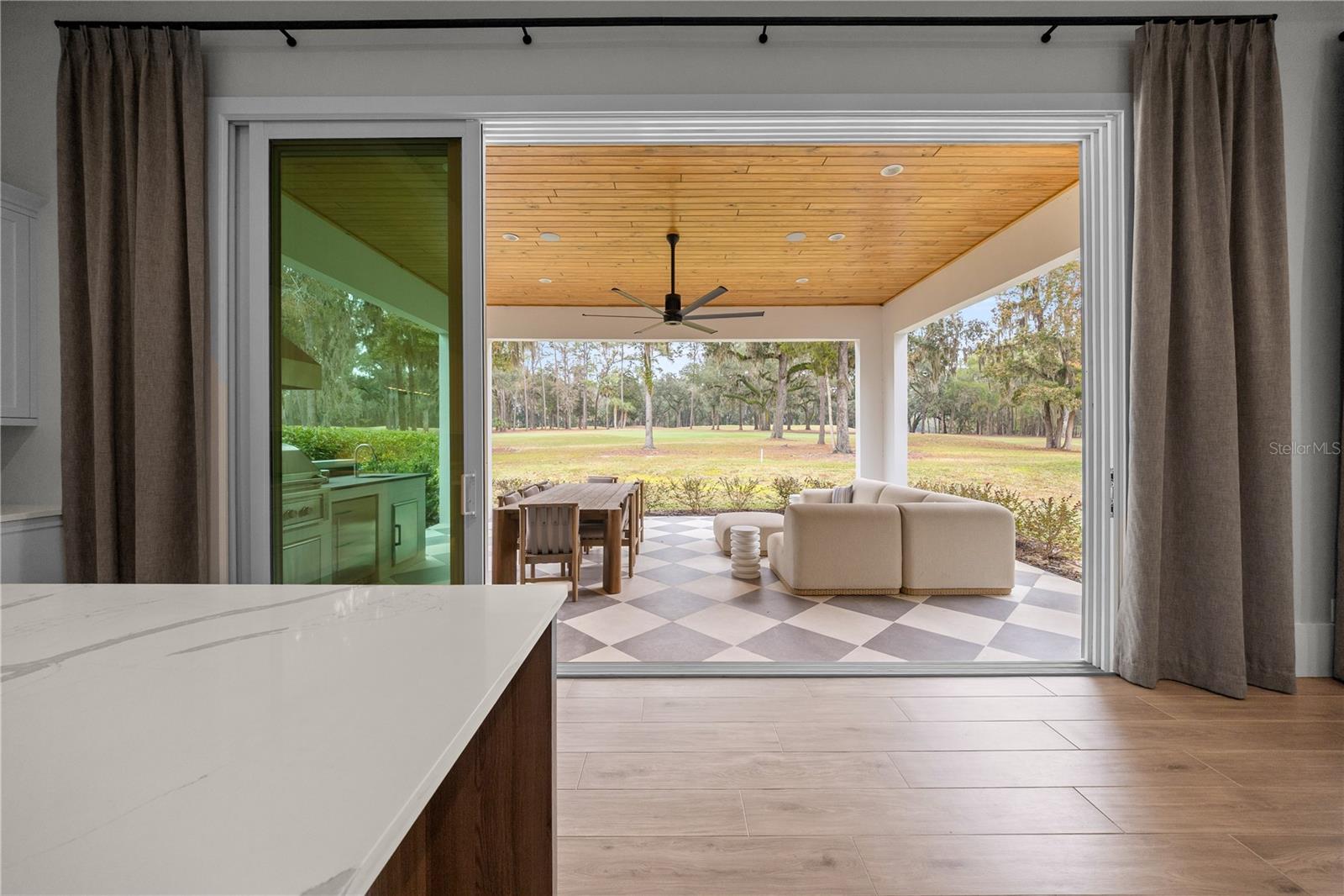 RLR GOLDEN OCALA - Residential