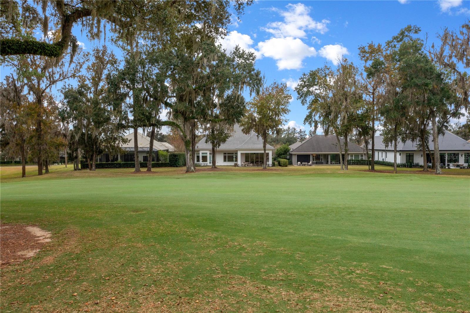 RLR GOLDEN OCALA - Residential